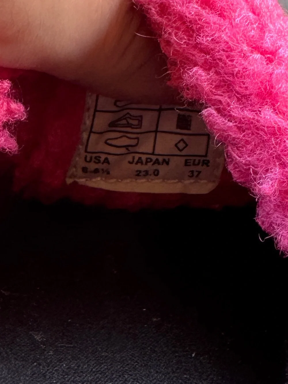Pajar 1963 Pink Teddy Sherpa Slide Sandals Women’s Size 6